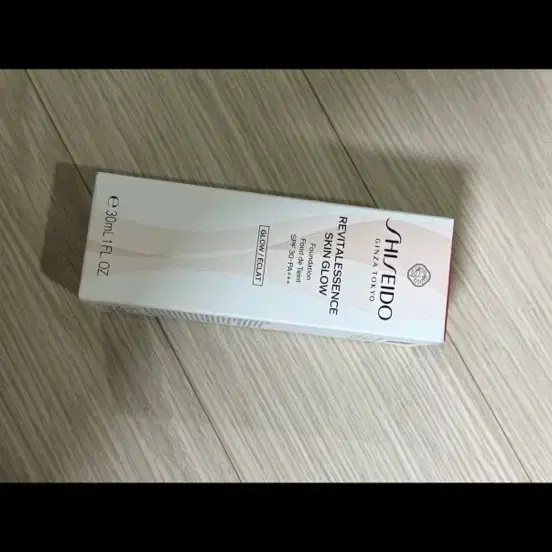 (새상품)시세이도 리바이탈에센스 스킨 글로우 파운데이션