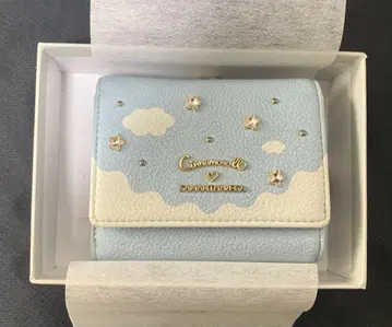 중고품 SAMANTHAVEGA 시나모롤 비쥬 접이식 지갑