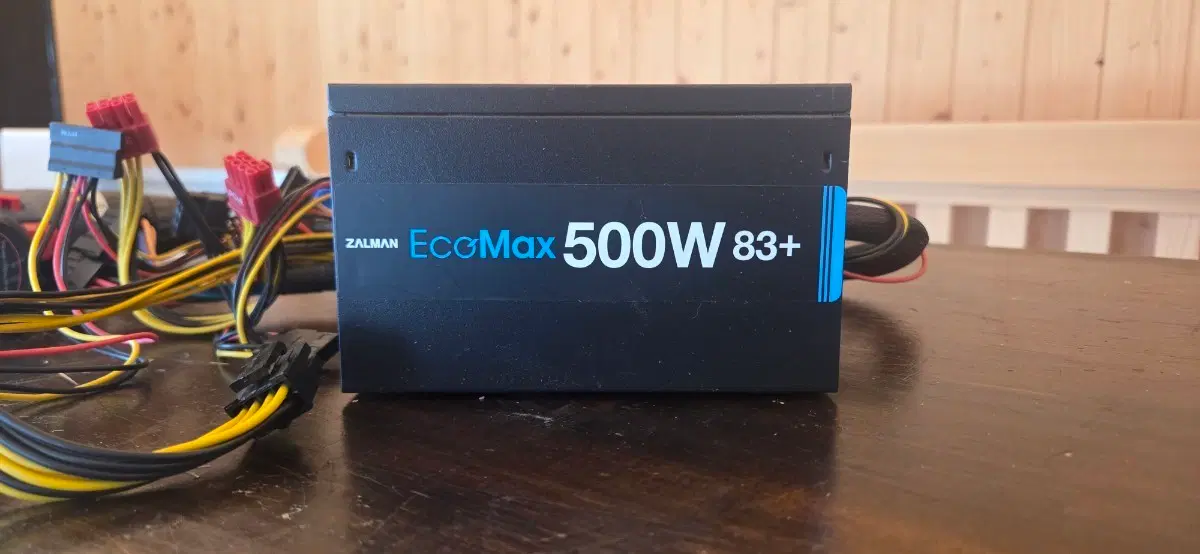 잘만 EcoMax 500W 83+ 파워 서플라이