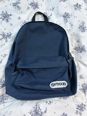 OUTDOOR PRODUCTS 데이팩 네이비