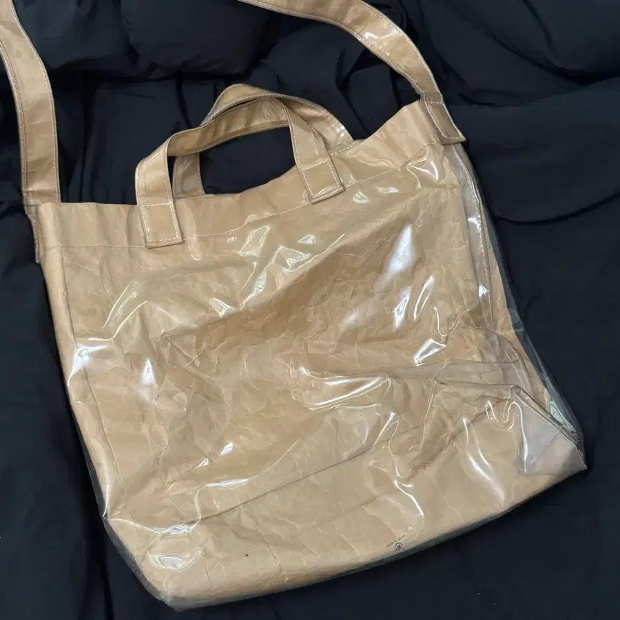 꼼데가르송 pvc 토트백