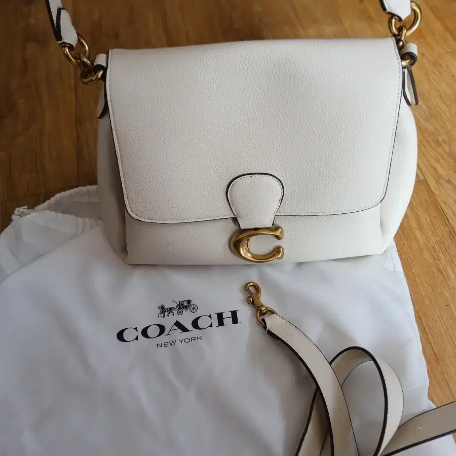 COACH 토트백 화이트 ㅡ새상품