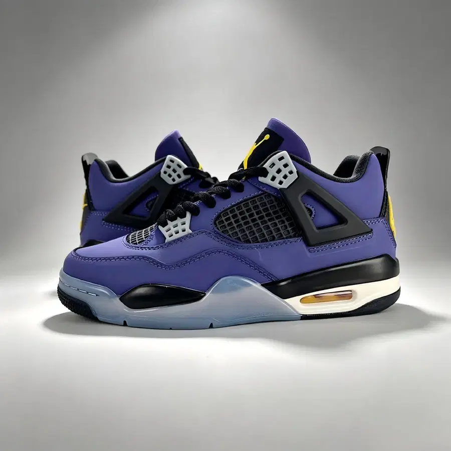 신상 운동화나이키 NIKE 에어 조던 AJ4 레트로다양한 사이즈 준비 완료