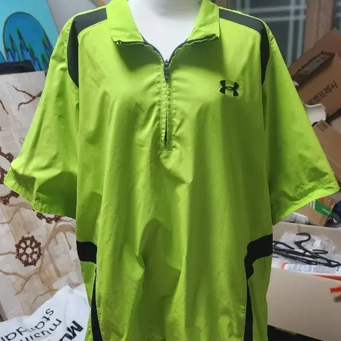 2xl 애플그린 언더아머 반집업 반팔