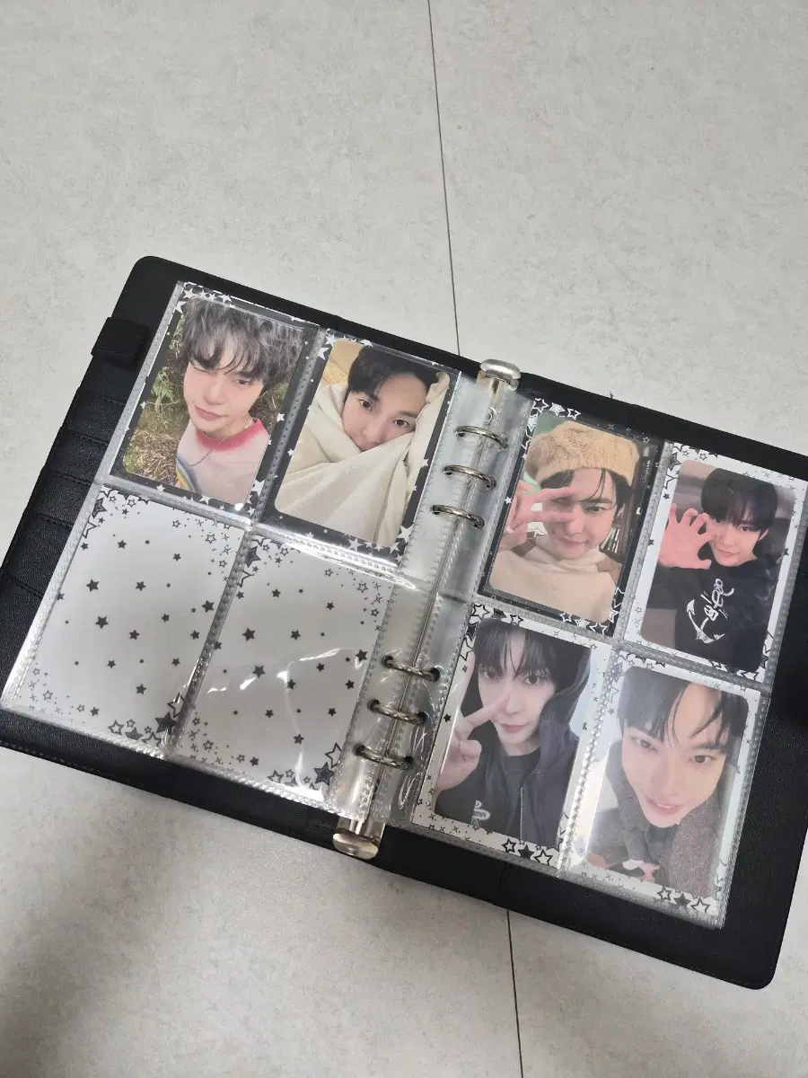 바인더+엔시티 도영 포카 팔아요