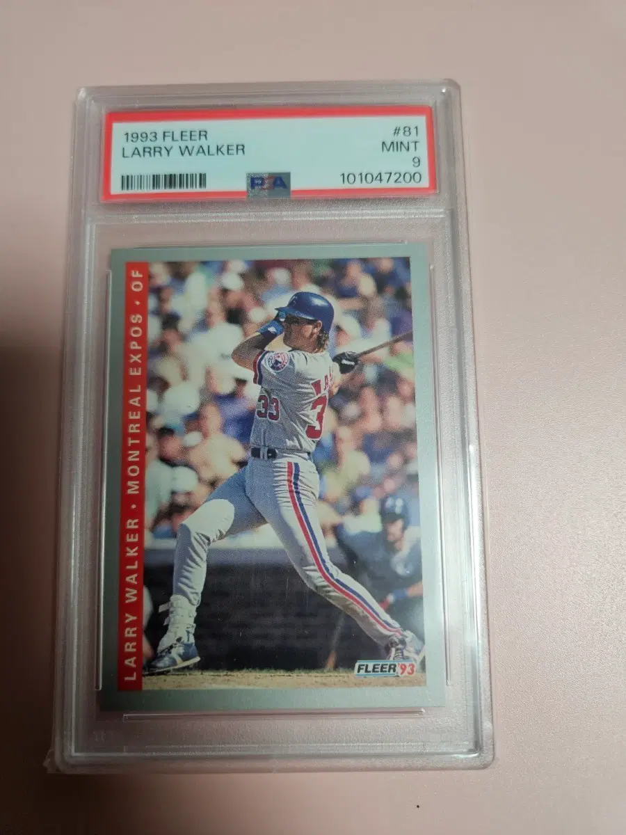 몬트리올)래리 워커 PSA 9등급 1993 Fleer