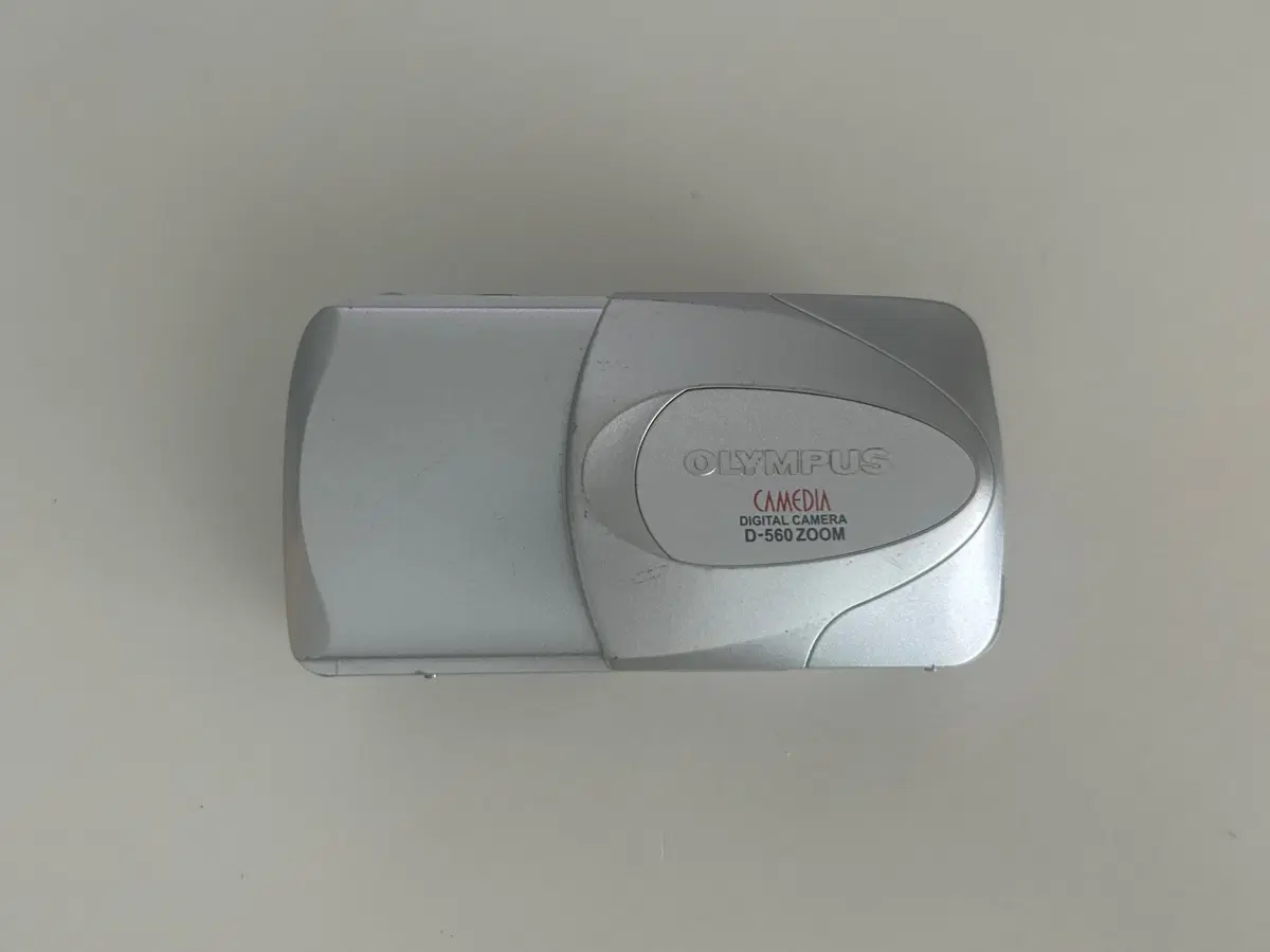 올림푸스 빈티지 카메라 CAMEDIA D-560 ZOOM