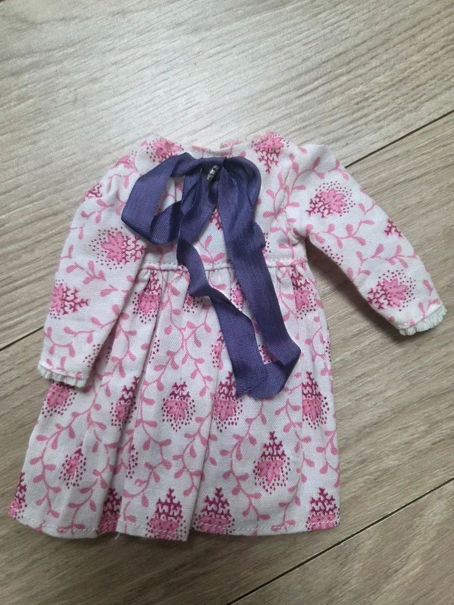 리카 의상