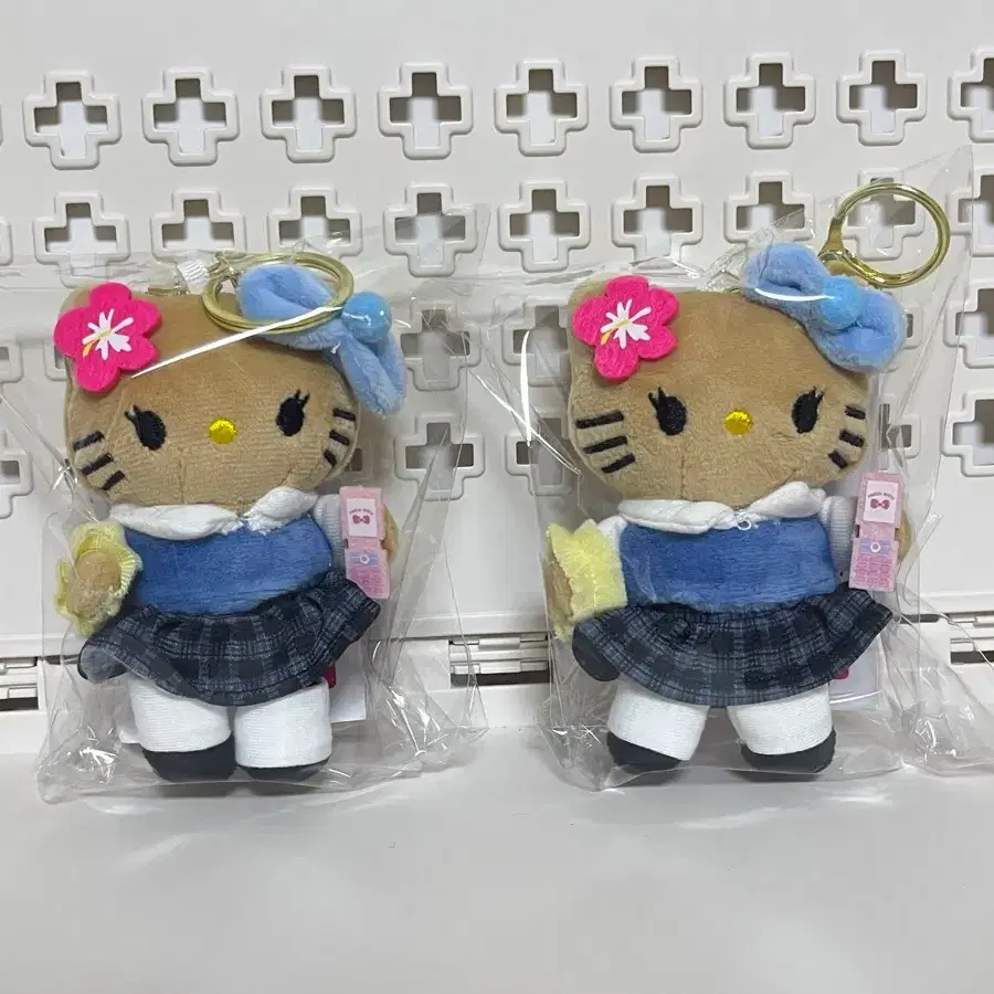 교복 헬로키티 인형 키링 새상품
