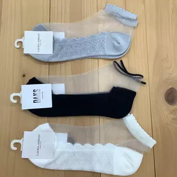 LAURA ASHLEY DAKS 삭스 3켤레 세트