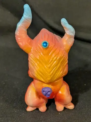 RAMPAGE TOYS 미니 소프트 비닐 스킨 컬러 성형/노랑/빨간색