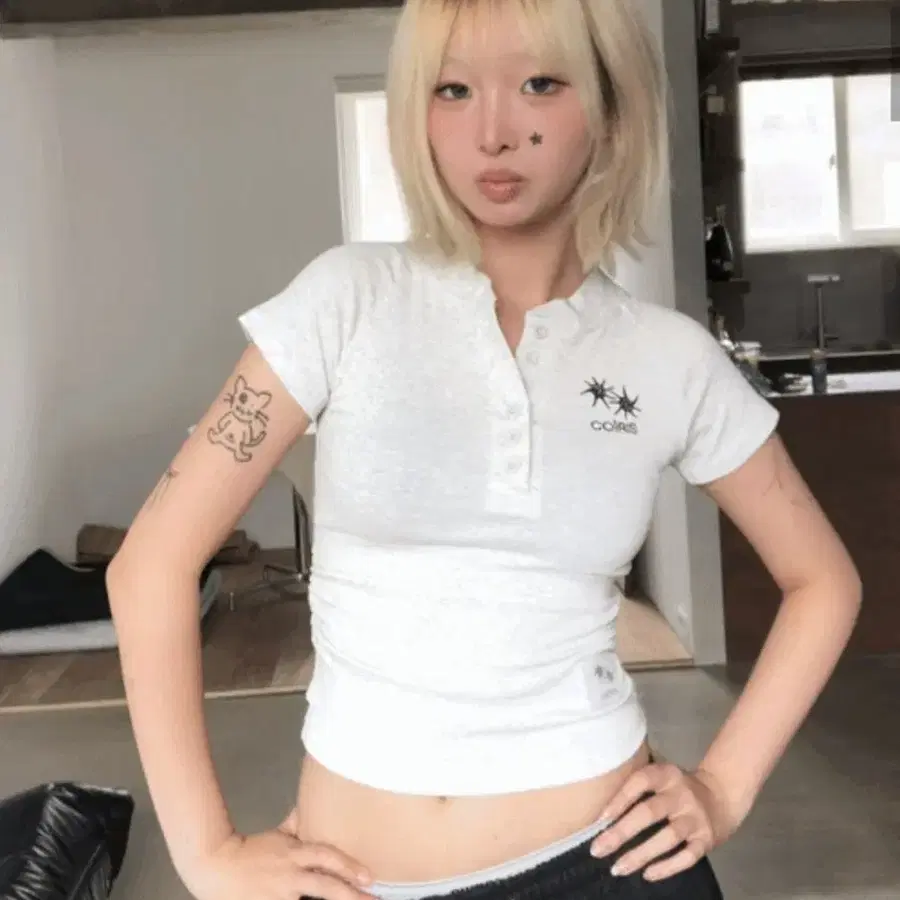 새상품)코이리스 반팔