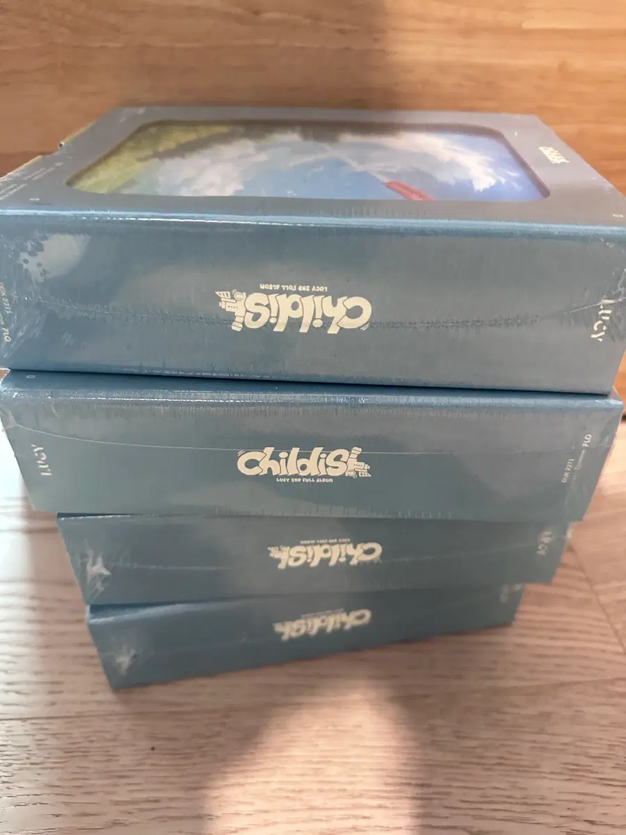 루시 childish 미개봉앨범