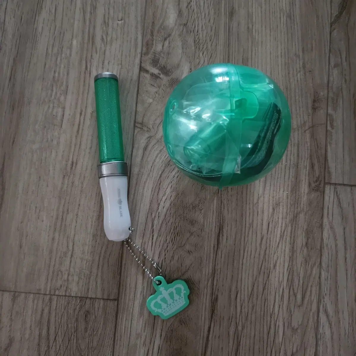 캡슐 토이 가챠 킹블레이드 미니 응원봉 펜라이트