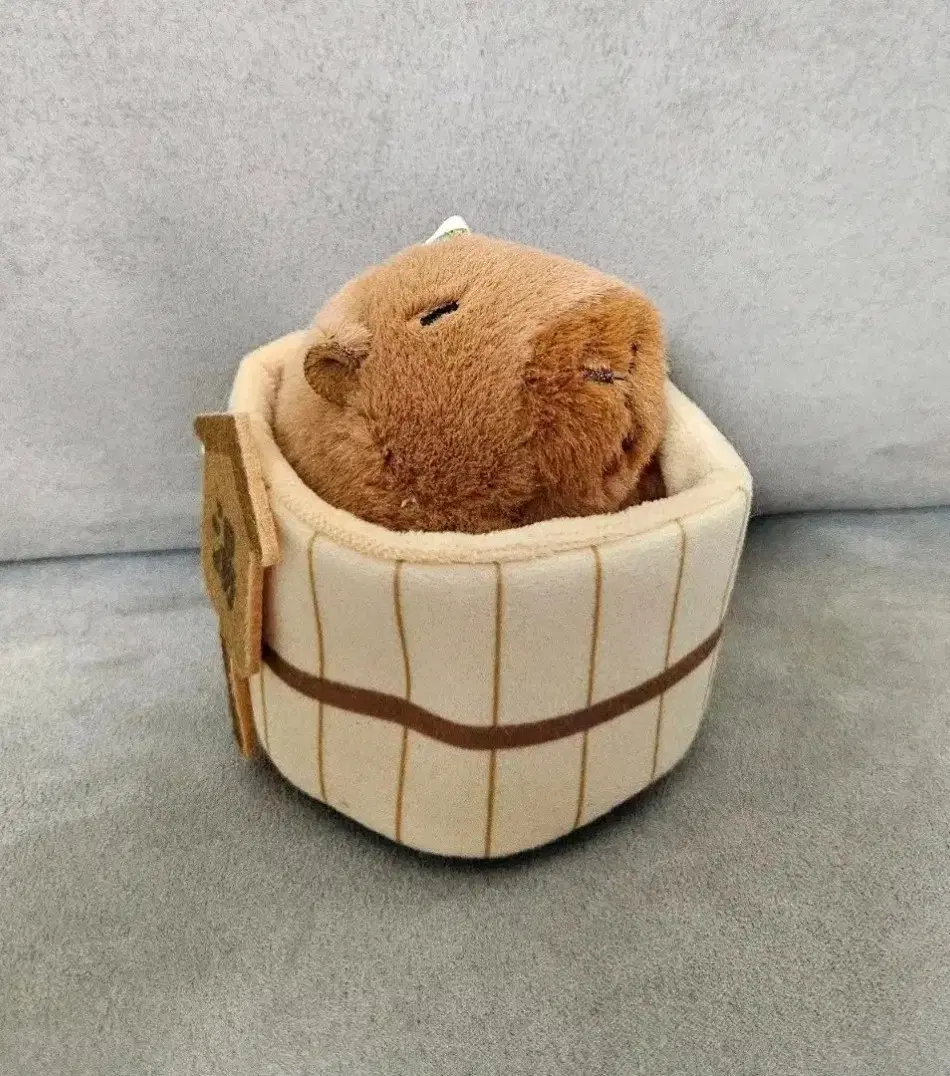 카피바라 목욕통 온천 키링 인형