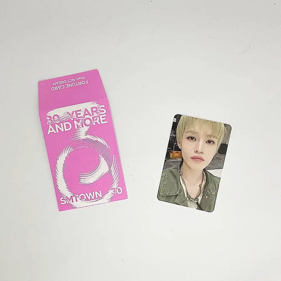 엔시티 드림 천러 에스엠타운 2025 슴콘 포춘 스크래치 포토카드 2 NCT DREAM CHENLE SMTOWN 2025 FORTUNE SCRATCH PHOTOCARD 2