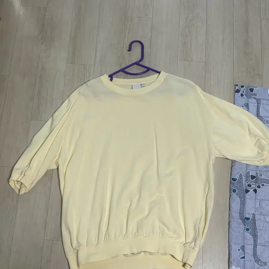 ELLE PARIS(엘르) 옐로우 스웻셔츠 L-XL