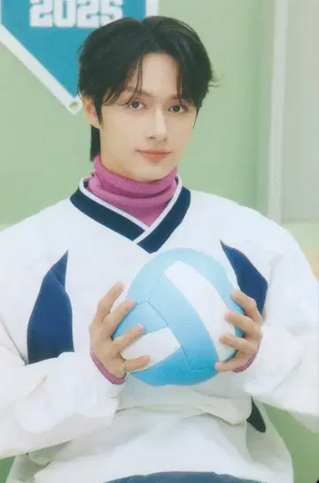 SEVENTEEN JUN 2025 CARAT LAND 14