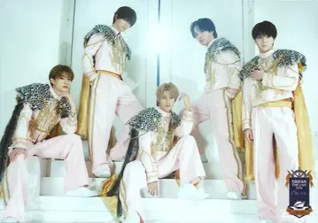 M!LK 2024 EBiDAN THE LIVE CRUISE 집합 브로마이드 3