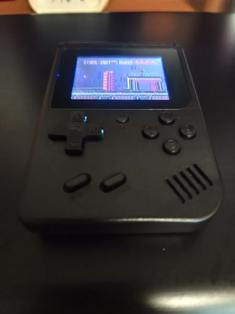 휴대용 레트로 게임기 블랙 (400 in 1)