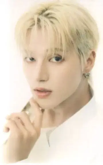 ATEEZ 초회반 WOOYOUNG Ashes to Light