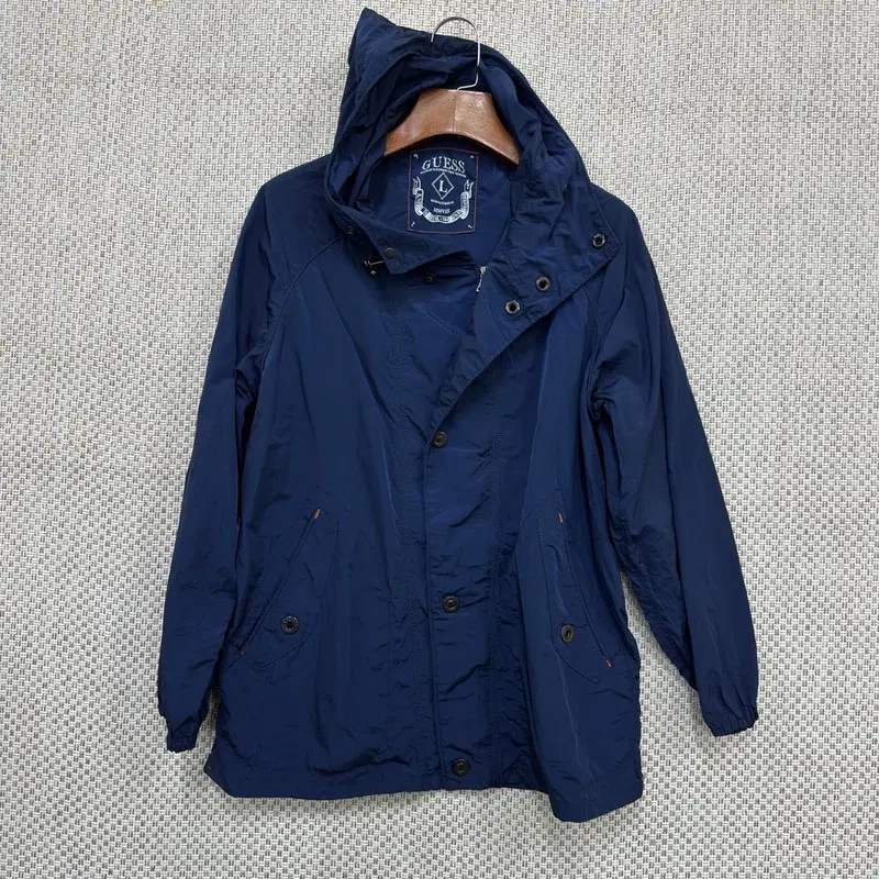 게스 바람막이 자켓 L H02536