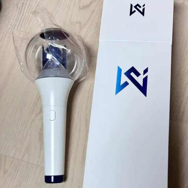 위아이 응원봉