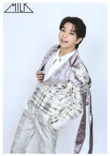 M!LK 63번째 염초태지 브로마이드 8