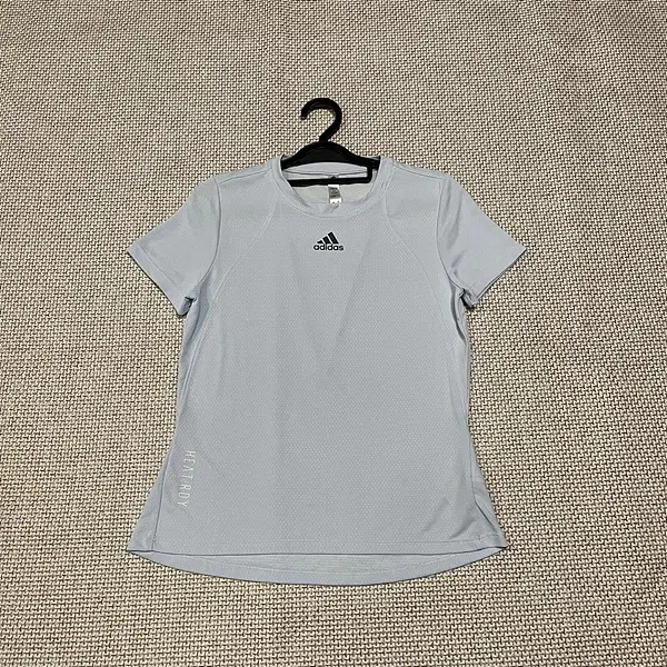 XS 아디다스 여성 라운드 기능성 반팔티 N.4723