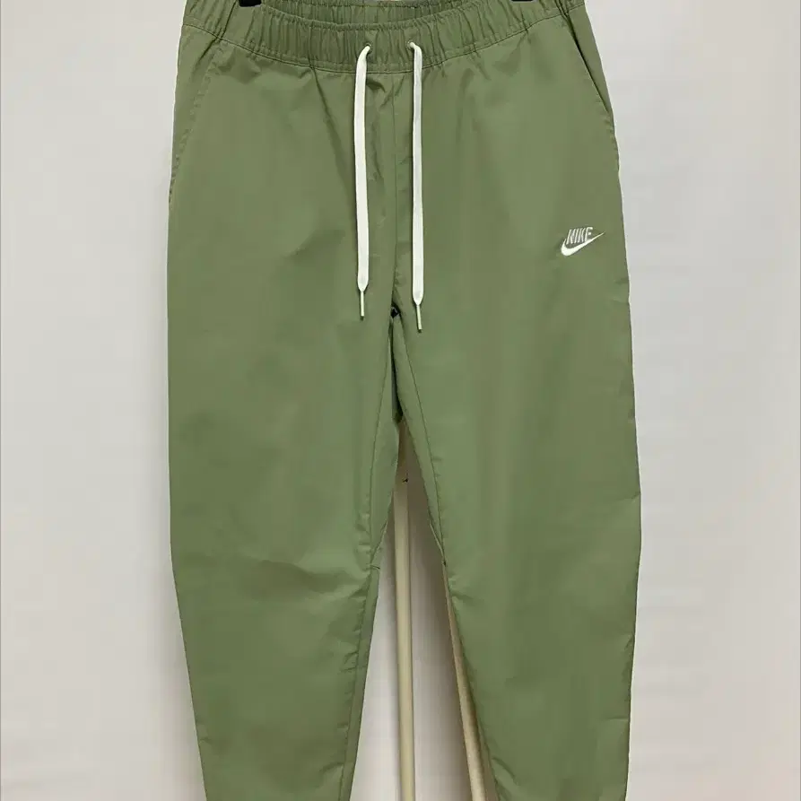 Nike 나이키 그린 테이퍼드 팬츠 L
