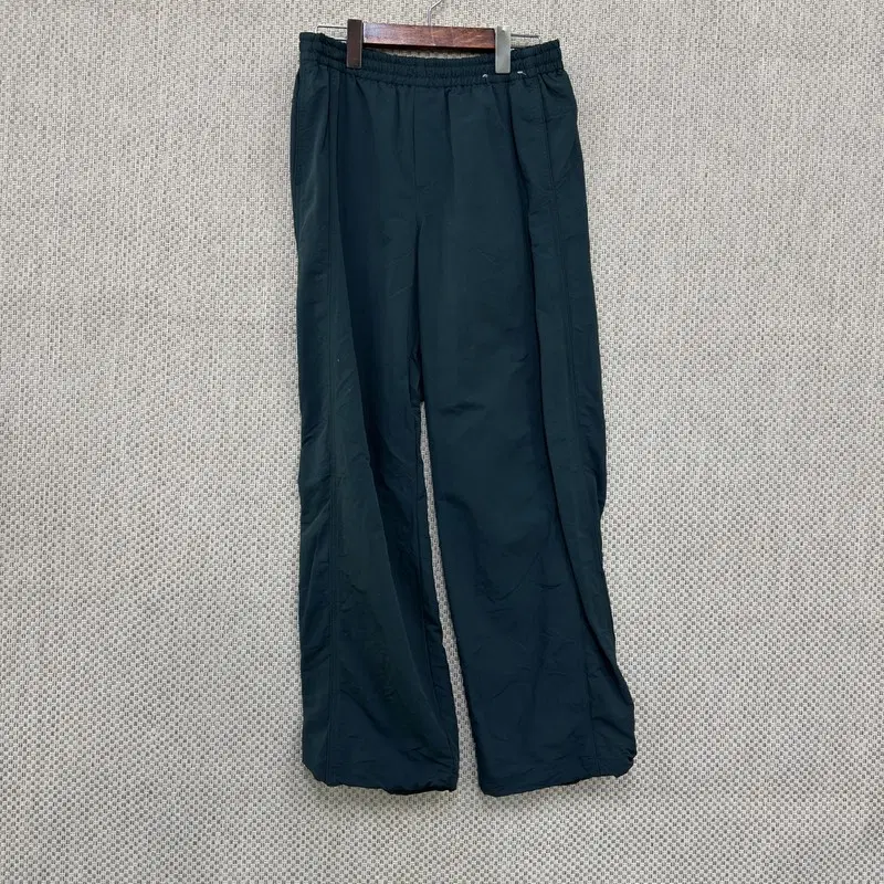 유니클로 츄리닝바지 L H02679