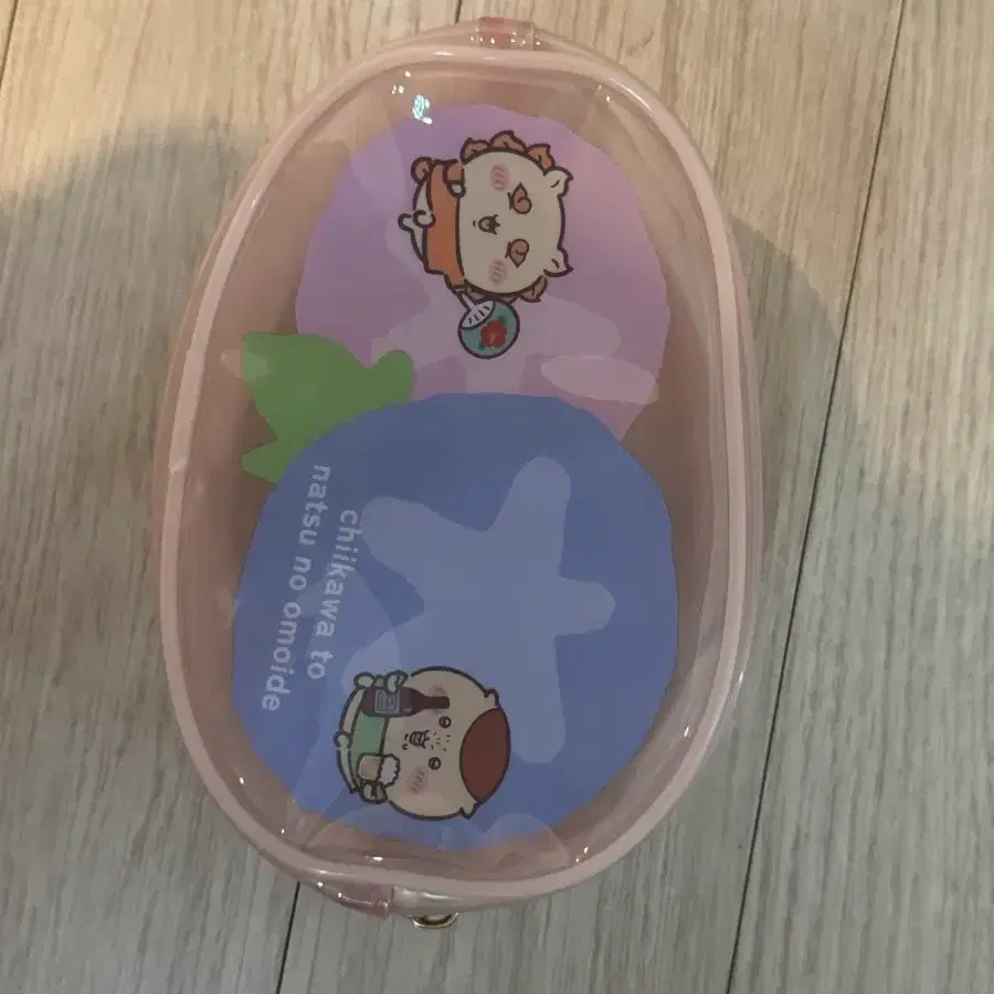 치이카와 시사 쿠리만쥬 나츠노오모이데 파우치