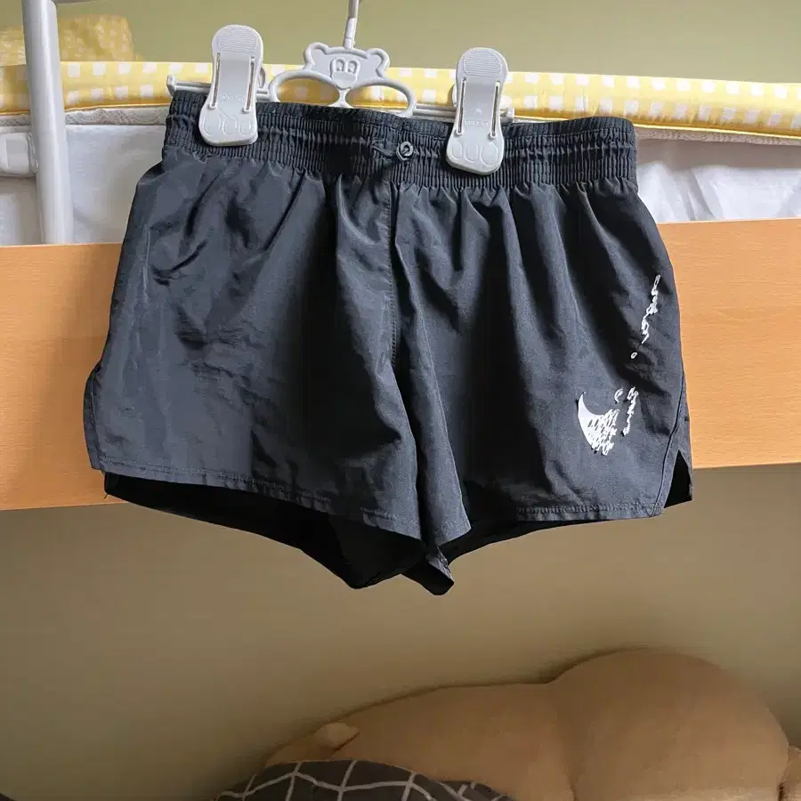 나이키 여성 런닝 반바지 검정
