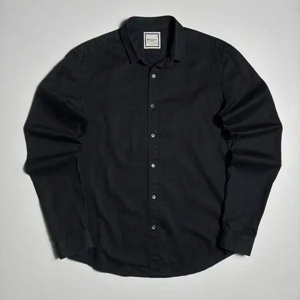우영미 베이직 미니멀 블랙 코튼 셔츠 R3144