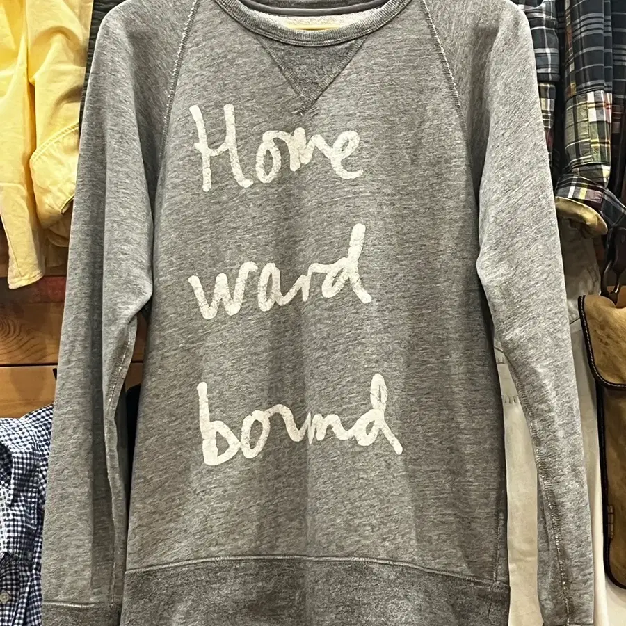 제이크루 홈워드 바운드 스웨트셔츠 (Hugo Guinness for J.Crew Homeward Bound Sweatshirt)