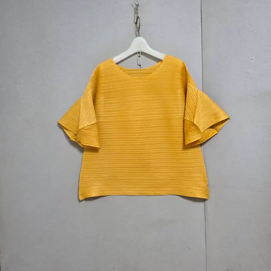 고급스런 플리츠 티셔츠 FF n8070
