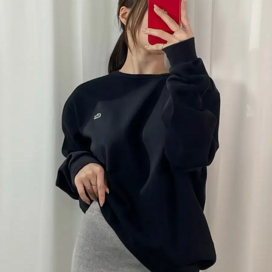 라코스테 블랙 와펜 맨투맨