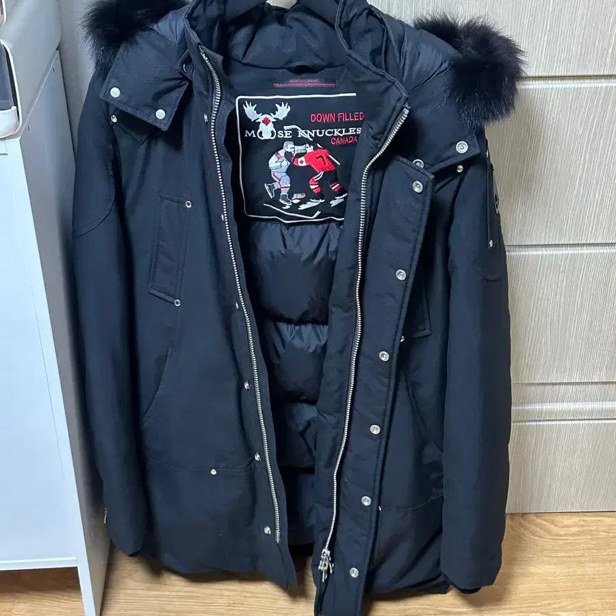 무스너클 남자패딩