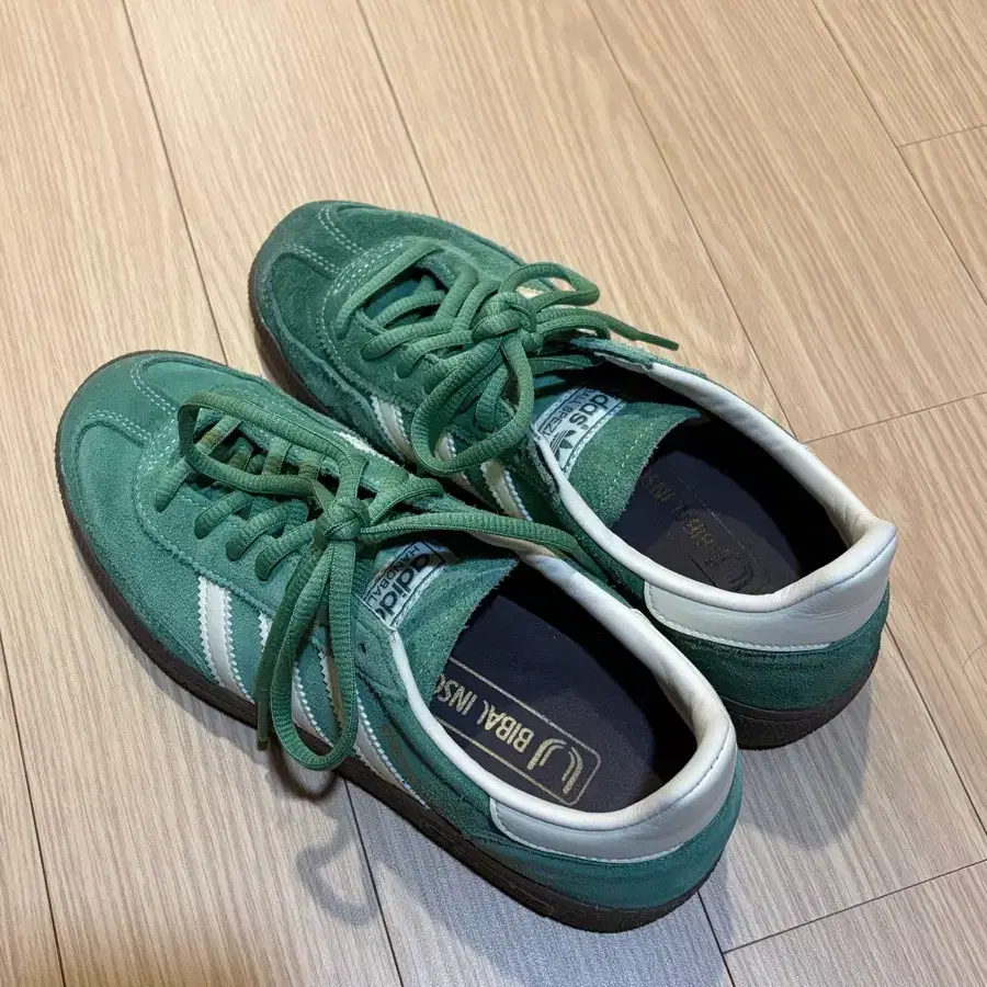 아디다스 x 대릴 브라운 캠퍼스 그린