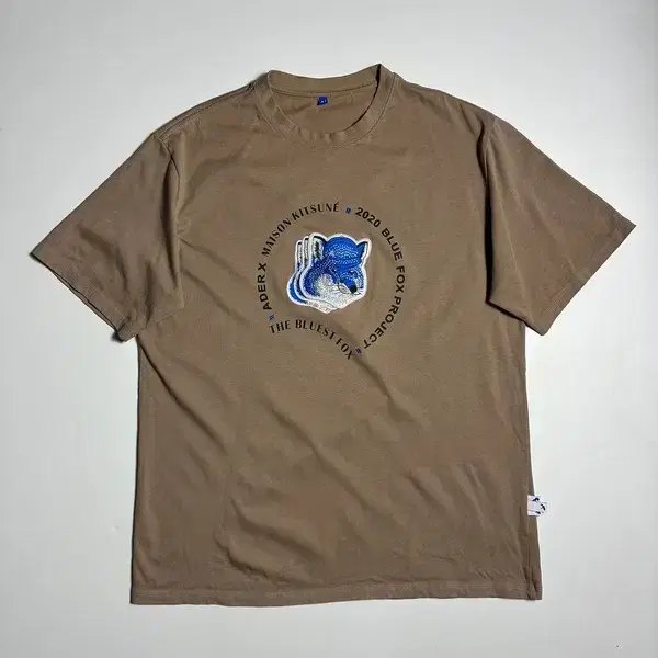 메종키츠네x아더에러 더 블루스트 폭스 반팔 티셔츠 R3159