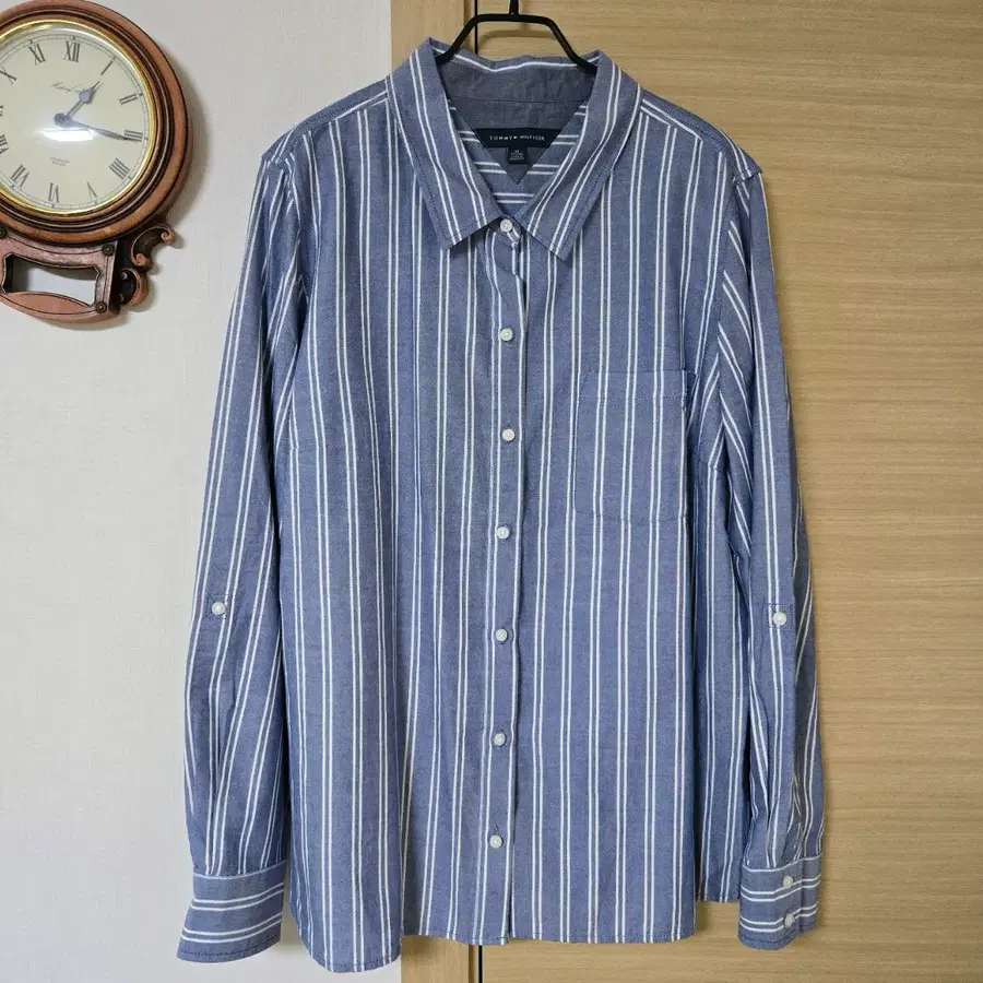 타미힐피거(TOMMY HILFIGER) 여성 스트라이프 롤탭 긴팔 셔츠