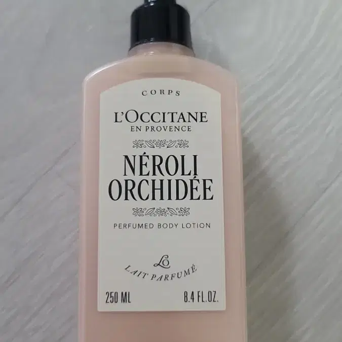 록시땅 네롤리 오키드 퍼퓸드 바디로션 250ml