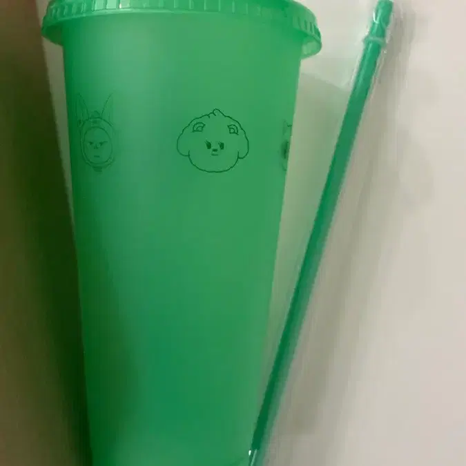 [미개봉] 투바투 뿔바투 올드페리 콜라보 리유저블컵