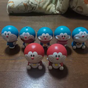 도라에몽 캡슐 캐릭터 컬렉션 7점 세트.