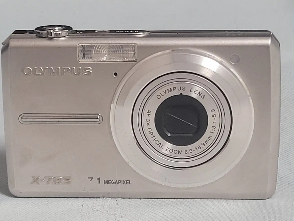 올림푸스 X-795 카메라 710만 화소