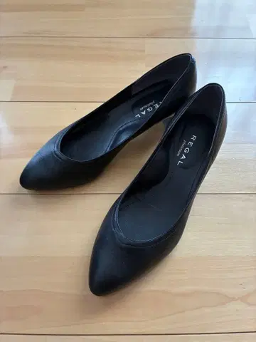 REGAL platinum 펌프스 블랙 23.5cm
