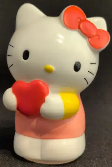 제일권업은행 저금통 키티 하트 들고 있음 90mm