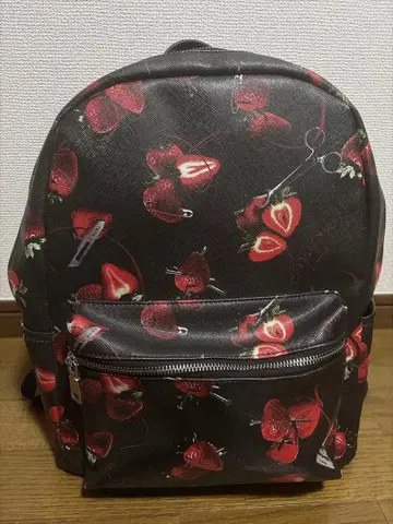 딸기 패턴 백팩 지뢰계 양산형