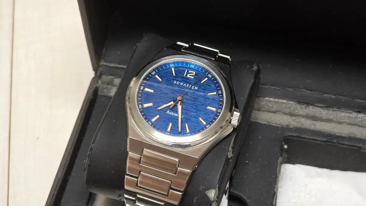 마이크로 브랜드 샤펜 Reference 65 시계 sw200