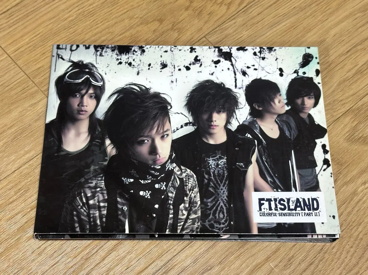 FTISLAND 에프티아일랜드 2집 Colorful Part 2 앨범